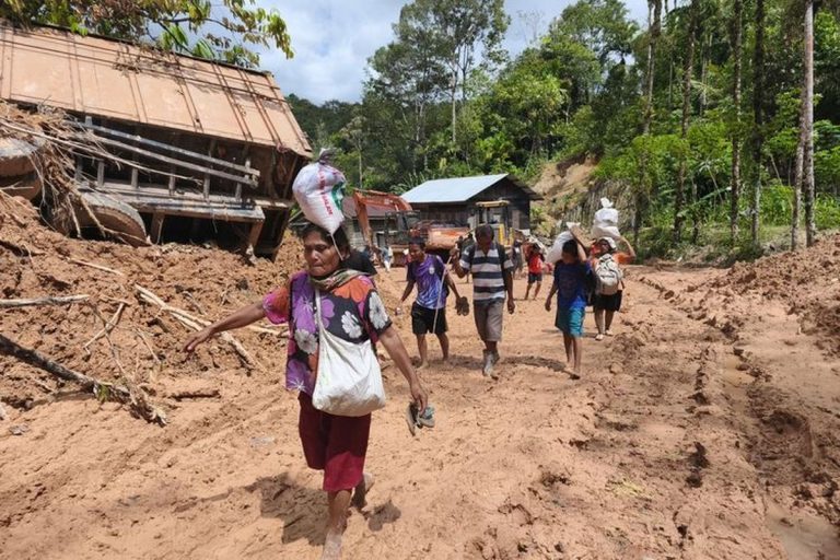 200 Huntap Mendesak Dibangun untuk Pulihkan Kehidupan Korban Banjir di Gunungsitoli dan Sibolga